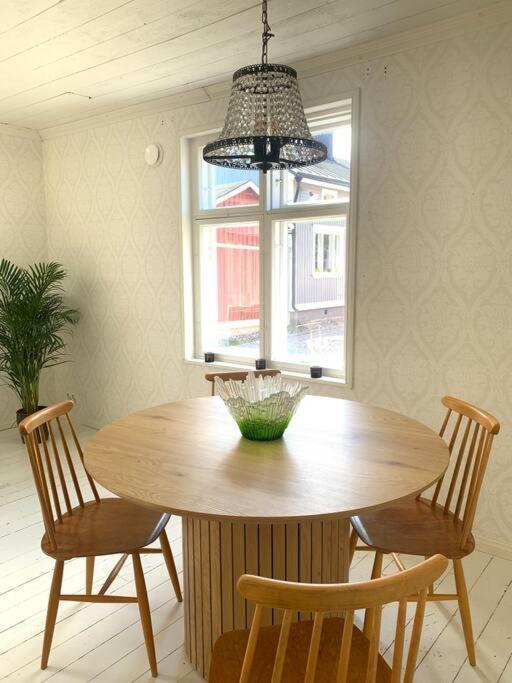 In The Heart Of Old Rauma Apartment Exterior photo